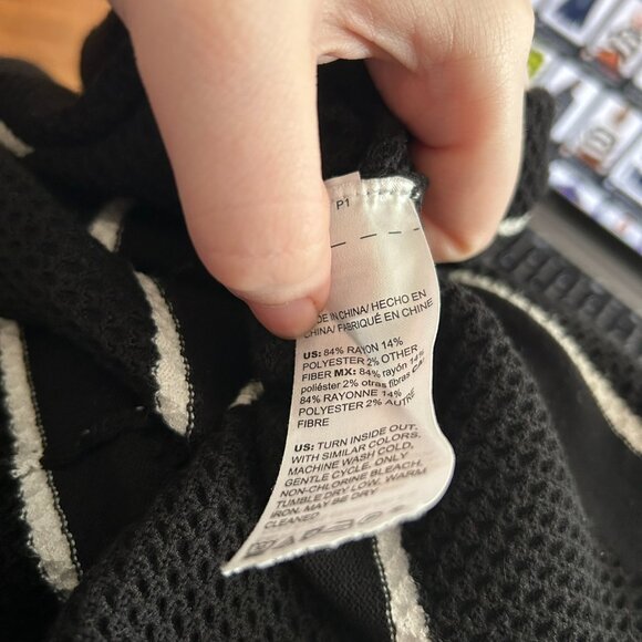 Chico's Women's Black and White Striped Waffle Knit Crewneck Sweater M - Picture 10 of 13